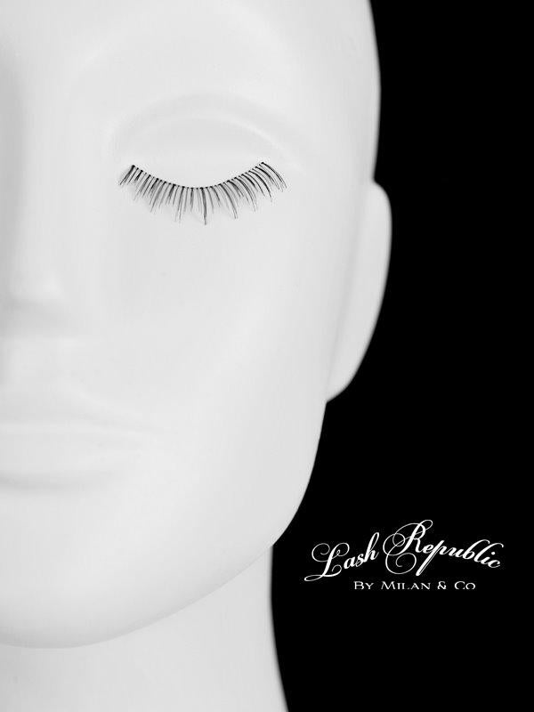 Underlash - Volume | Blush Bar Geelong | MAKEUP | HAIR | BROW | BLOW | BAR