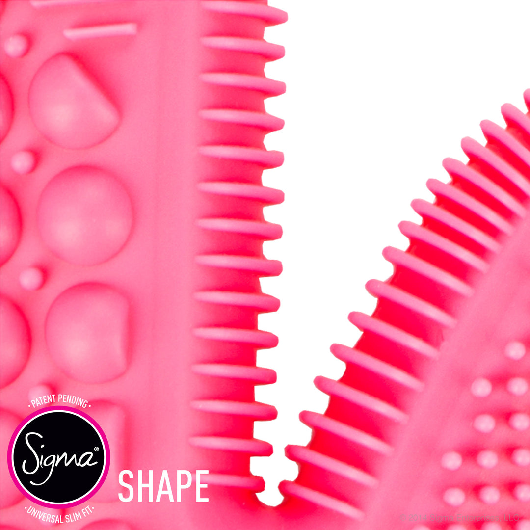 SIGMA BRUSH CLEANING GLOVE ® | Blush Bar Geelong | MAKEUP | HAIR | BROW | BLOW | BAR