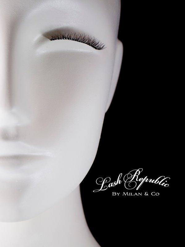London Chic | Blush Bar Geelong | MAKEUP | HAIR | BROW | BLOW | BAR