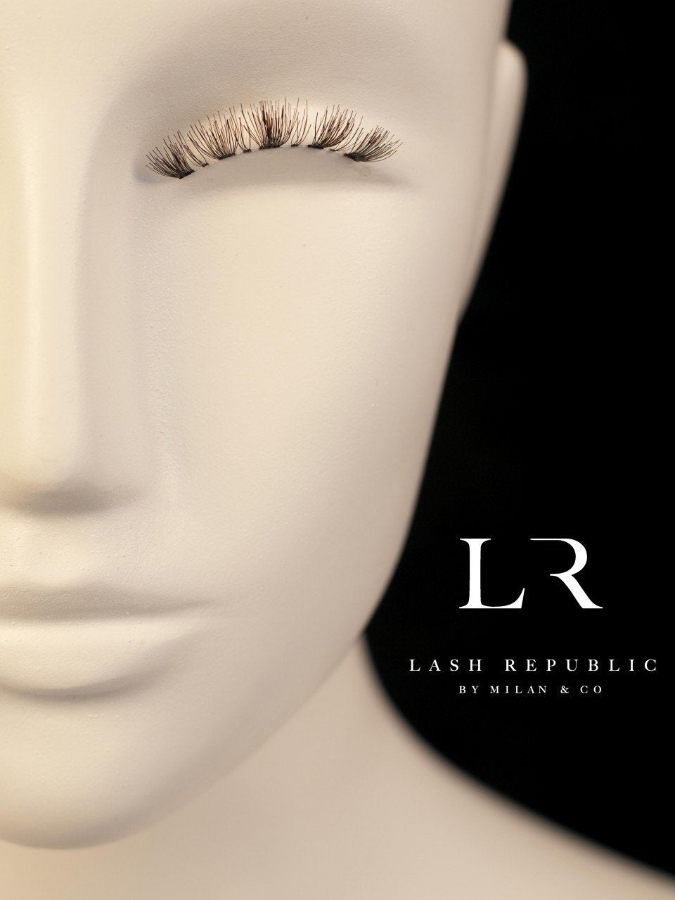Look of Lust | Blush Bar Geelong | MAKEUP | HAIR | BROW | BLOW | BAR